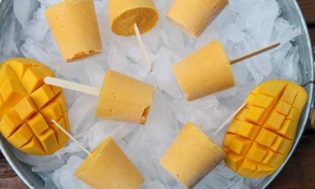 Refreshing summer must-have: Mango yogurt popsicle