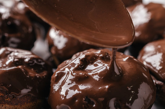 The Ultimate Guide to Classic and Creative Homemade Desserts